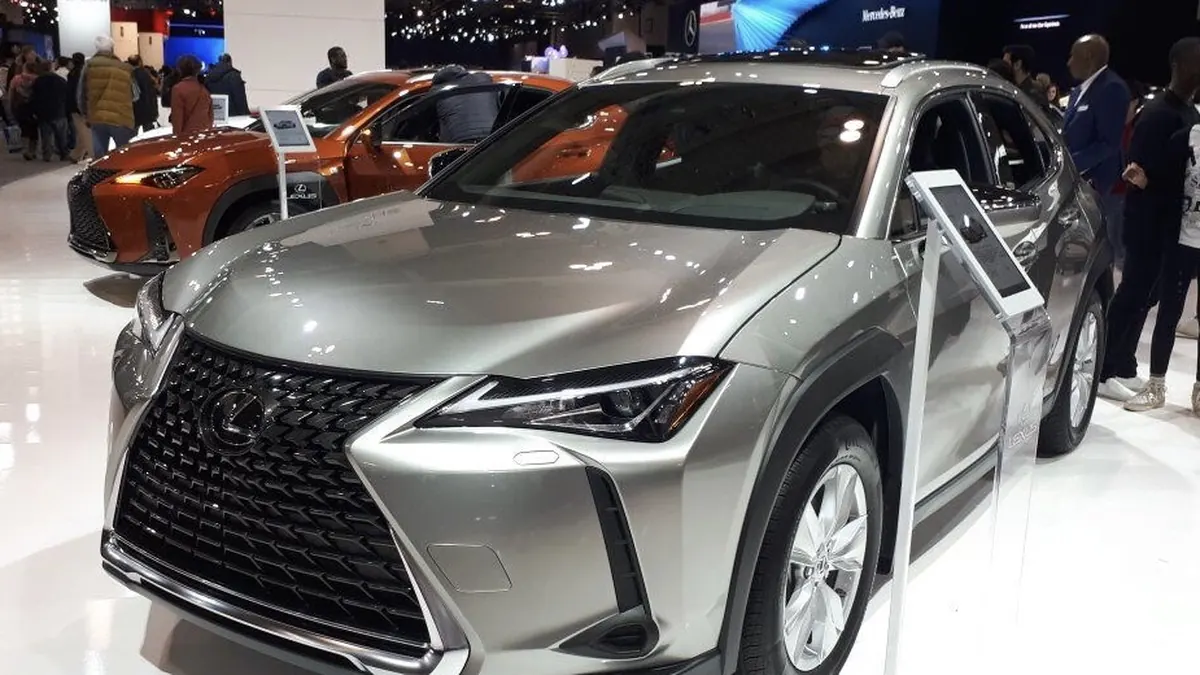 Lexus UX: подготовка автомобиля к зиме