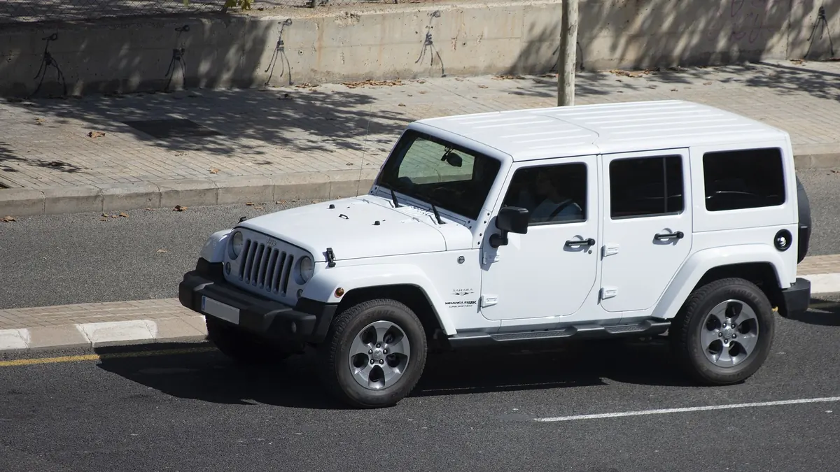 Jeep Wrangler: практический план обслуживания