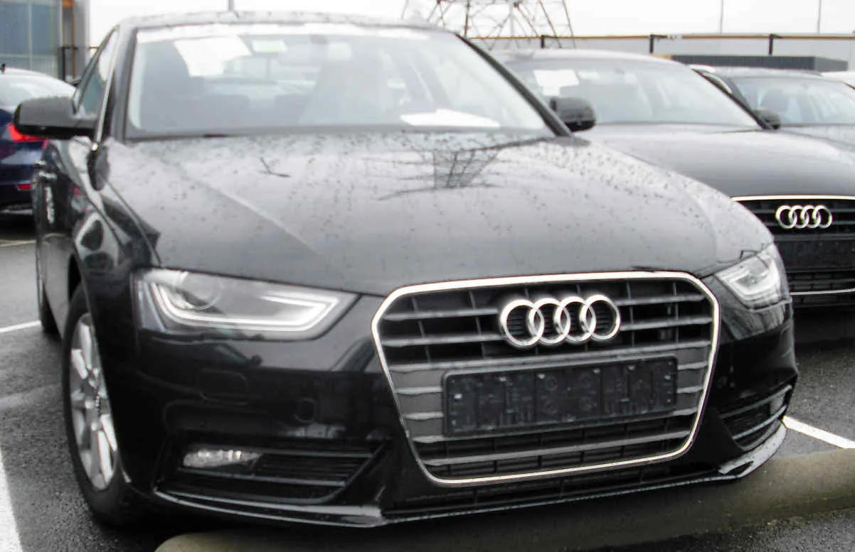 Audi a4 avant цена